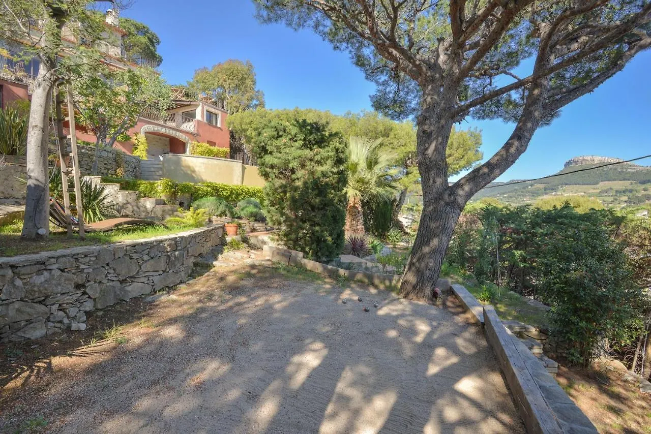 Konukevi Villa Andrea Cassis