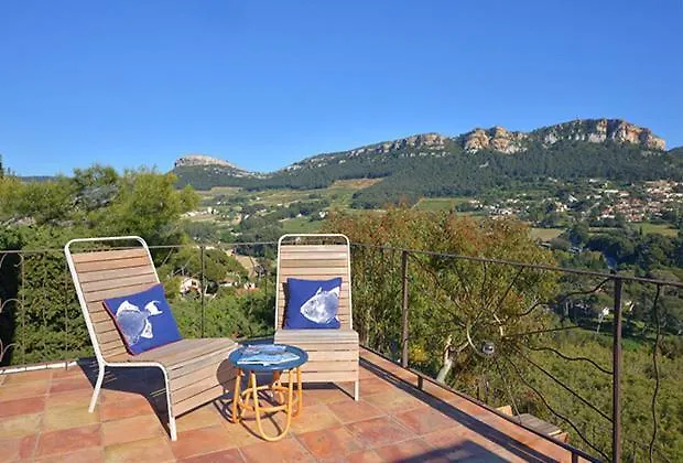 Konukevi Villa Andrea Cassis